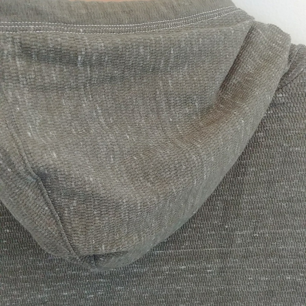 Express Sweater - Picture 7 of 9